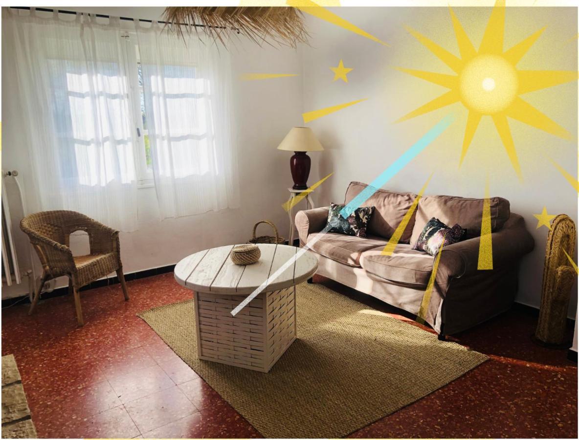 Dans Maison Avec Piscine Et Jardin 4 Ou 6 Personnes * Arles