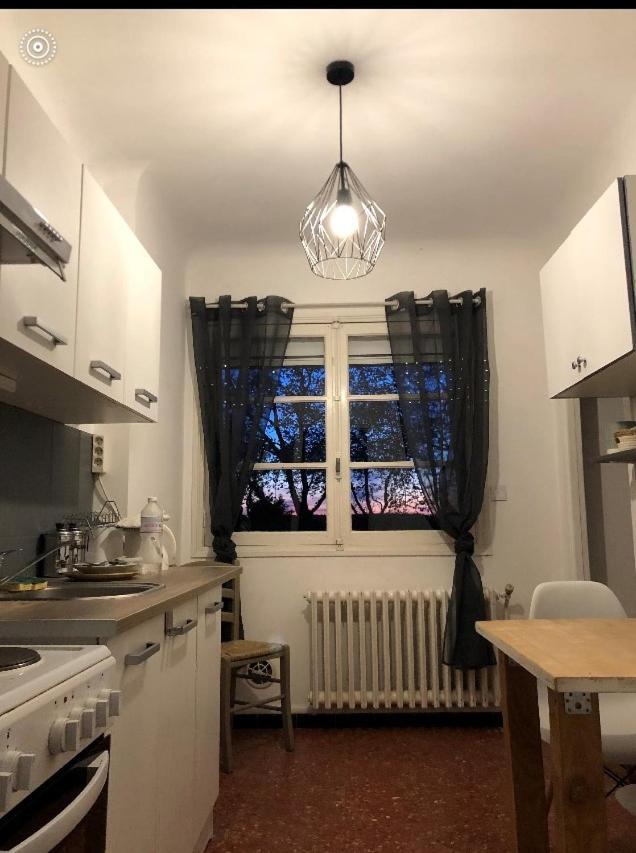 Dans Maison Avec Piscine Et Jardin 4 Ou 6 Personnes Appartement Arles