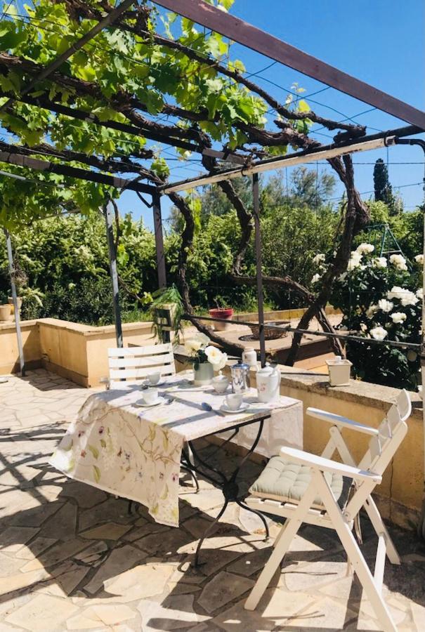 Dans Maison Avec Piscine Et Jardin 4 Ou 6 Personnes Appartement *